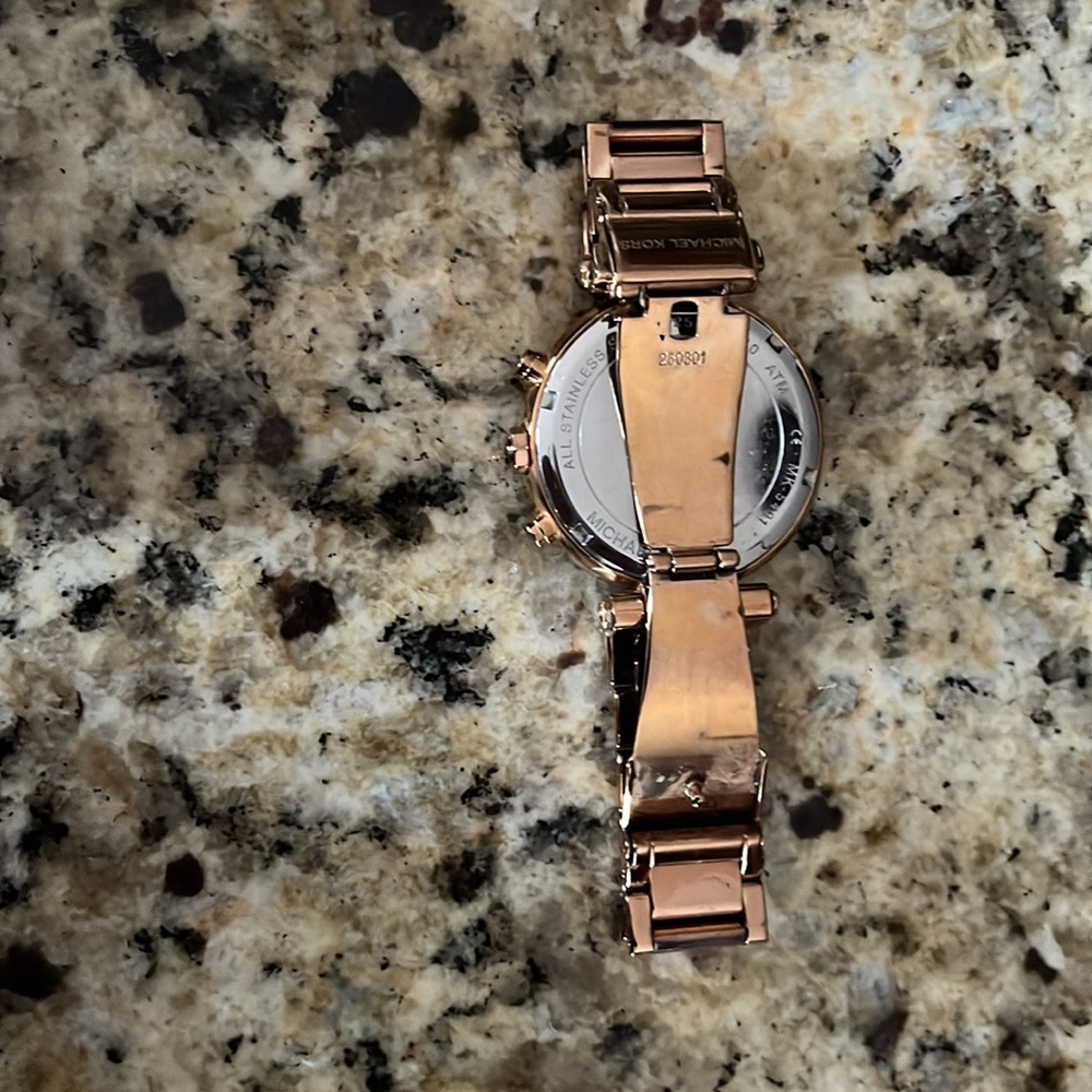 Michael Kors Watch - Picture 3 of 5